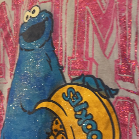 Licensed Sesame Street Artist Series Cookie Monster Nom Junior Woman’s XXL Tee - Picture 3 of 5